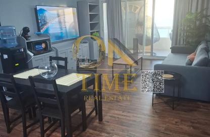 Apartment - 1 Bedroom - 2 Bathrooms for rent in Ajman Corniche Residences - Ajman Corniche Road - Ajman