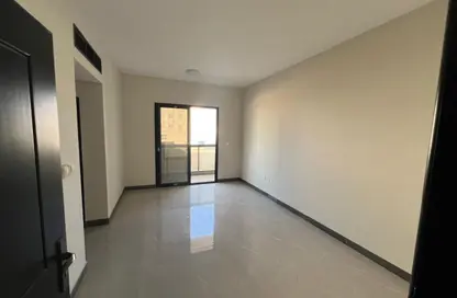 شقة - غرفة نوم - 2 حمامات للايجار في الجرف 3 - الجرف - عجمان وسط المدينة - عجمان