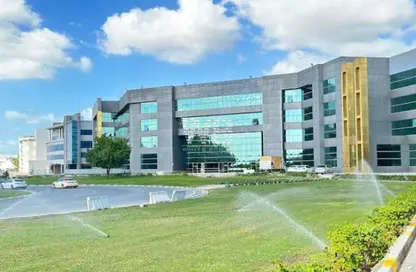 مكتب - استوديو للايجار في مجمع شون للأعمال - مجمع دبي للاستثمار - دبي