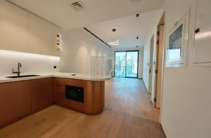 شقة - غرفة نوم - 1 حمام للايجار في مساكن الارتفاع - منطقة 16 - قرية جميرا الدائرية - دبي