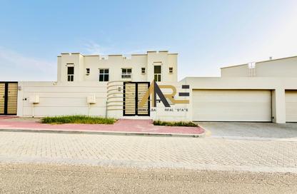 Villa - 3 Bedrooms - 4 Bathrooms for rent in Barashi - Al Badie - Sharjah