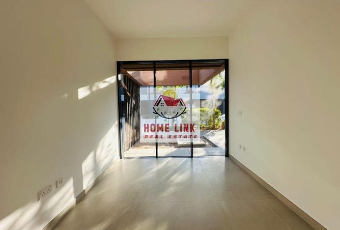 2OlyAJ16pDE - Property Image 2