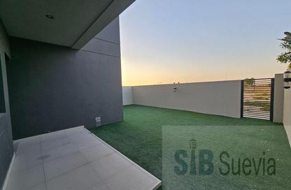 Townhouse - 3 - 4 for sale in The Pulse Villas - The Pulse - Residential District - Dubai South (Dubai World Central) - Dubai