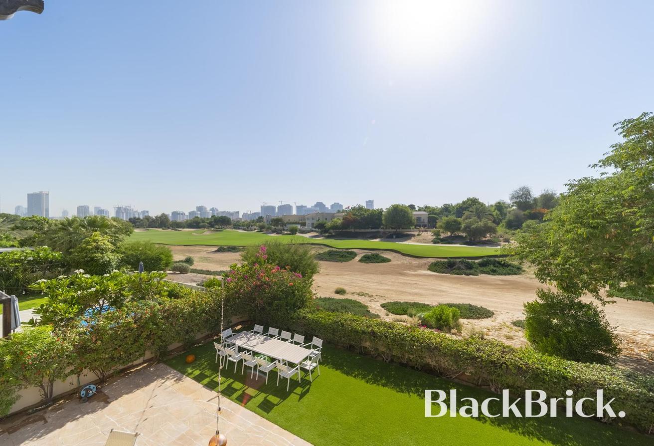 Experience Panoramic Golf Vistas | Exclusive photo 9