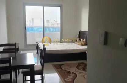 شقة - 1 حمام للايجار في مساكن النخبة رقم 3 - مساكن النخبة الرياضية - مدينة دبي الرياضية - دبي