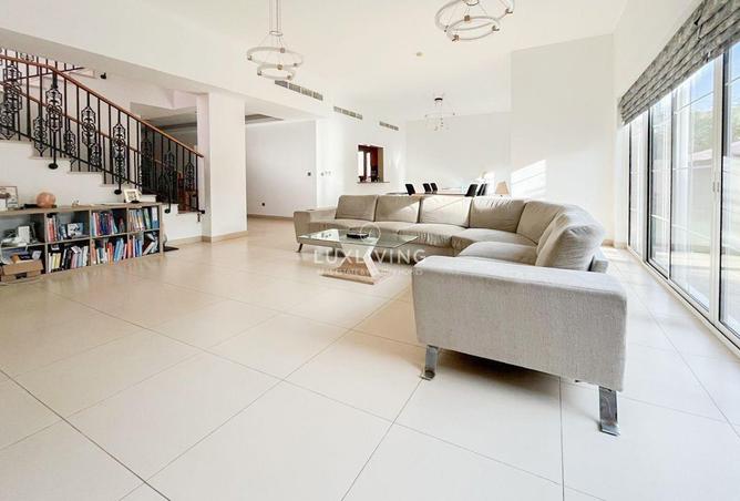 54944893 - صورة العقار 2