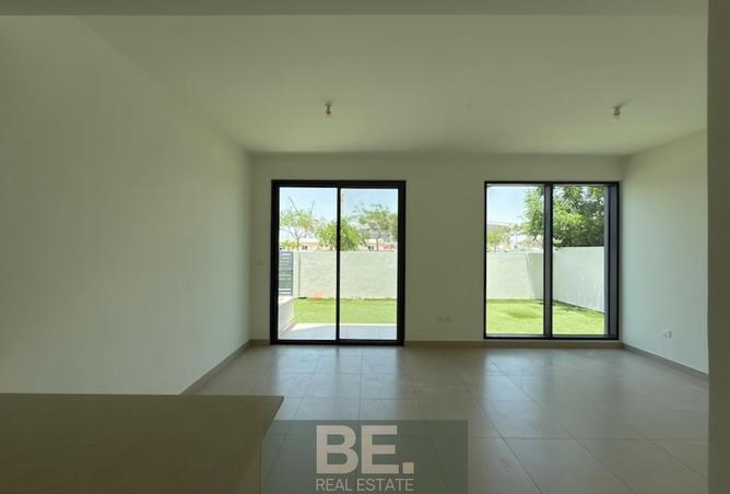 70702504 - Property Main Image