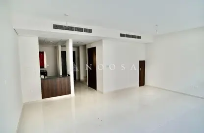 Villa - 3 Bedrooms - 3 Bathrooms for rent in Avencia 1 - Avencia - Damac Hills 2 - Dubai