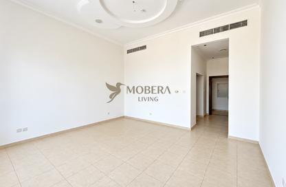 Villa - 4 - 5 for rent in Village 33 - Al Barsha 1 - Al Barsha - Dubai