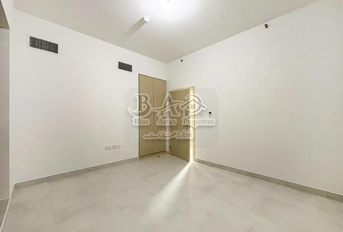 76994273 - صورة العقار 2