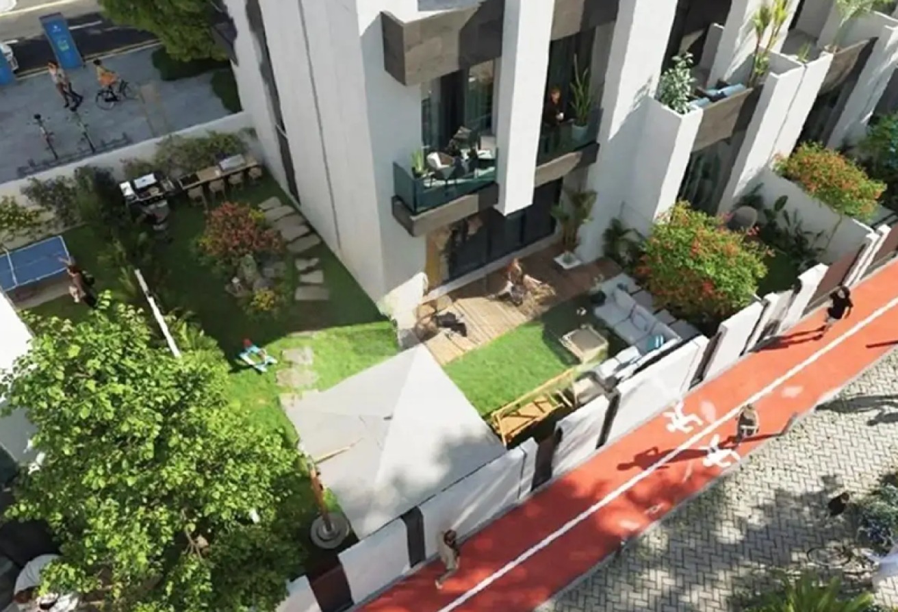 Spacious Layout I Prime Location I | Stylish