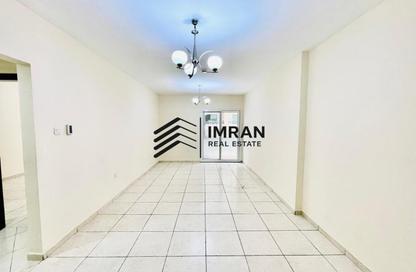 Apartment - 1 Bedroom - 2 Bathrooms for rent in Al Fajir Tower - Al Nahda - Sharjah Apartment - 1 Bedroom - 2 Bathrooms for rent in Al Fajir Tower - Al Nahda - Sharjah