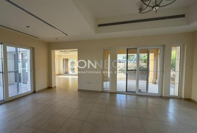 58960280 - Property Image 2