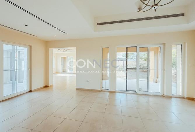 58960280 - Property Image 2