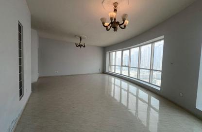Apartment - 2 Bedrooms - 3 Bathrooms for rent in Al Khan Corniche - Al Khan - Sharjah