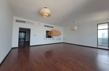 Apartment - 3 Bedrooms - 5 Bathrooms for rent in Green Lakes Towers 2 - Green Lakes Towers - JLT Cluster S - Jumeirah Lake Towers - Dubai