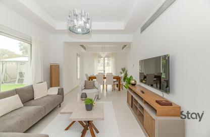 Villa - 3 Bedrooms - 3 Bathrooms for rent in Springs 9 - The Springs - Dubai