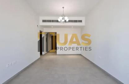 Apartment - 2 Bedrooms - 3 Bathrooms for rent in Astoria Building - Jumeirah Garden City - Al Satwa - Dubai