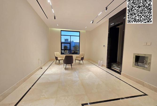 94012041 - Property Image 3