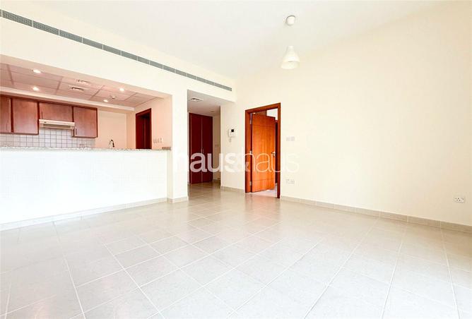 76911774 - Property Image 3
