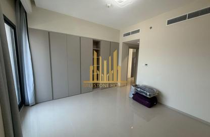 Apartment - 1 - 2 for rent in Sports View Residence - International City Phase 2 (Al Warsan 4) - Dubai