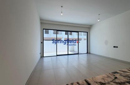 Townhouse - 5 - 6 for rent in Portofino - Damac Lagoons - Dubai