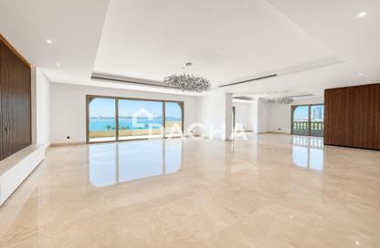 Apartment - 4 Bedrooms - 5 Bathrooms for rent in Seabird Residence - Palm Jumeirah - Dubai
