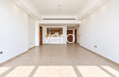 Apartment - 2 - 3 for rent in Marina Residences 1 - Marina Residences - Palm Jumeirah - Dubai