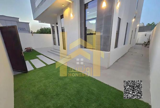 68300715 - Property Image 3