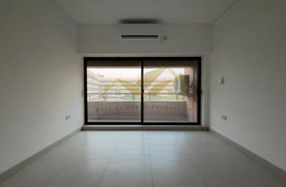 Apartment - 3 - 3 for rent in Karama Park Area - Al Karama - Bur Dubai - Dubai