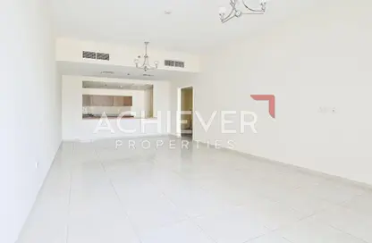 شقة - غرفة نوم - 1 حمام للايجار في سبيكا رزدنشال - الضاحية 10 - قرية جميرا الدائرية - دبي