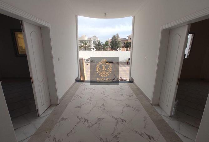122015426 - Property Main Image
