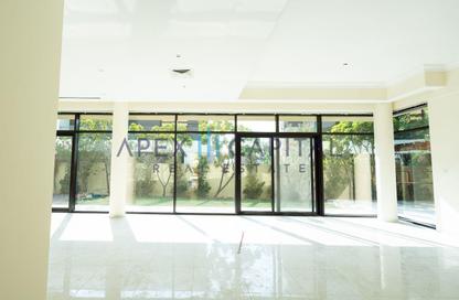 Townhouse - 3 Bedrooms - 4 Bathrooms for rent in Richmond - Damac Hills - Dubai Townhouse - 3 Bedrooms - 4 Bathrooms for rent in Richmond - Damac Hills - Dubai