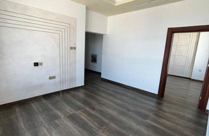 Apartment - 1 Bedroom - 2 Bathrooms for rent in Al Jurf 2 - Al Jurf - Ajman Downtown - Ajman