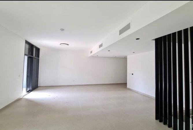 93145249 - Property Main Image
