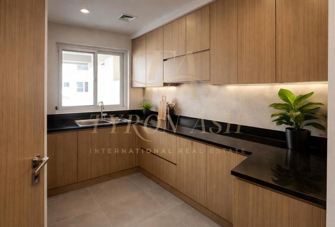 70296630 - صورة العقار 2