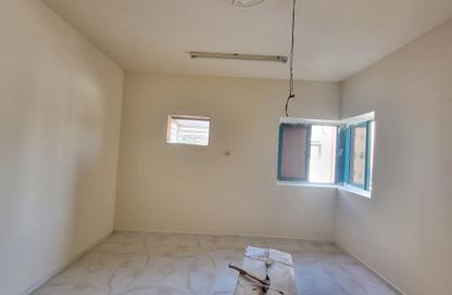 عمارة بالكامل - 7+ - 7+ للايجار في مبنى مويلح - مويلح - الشارقة