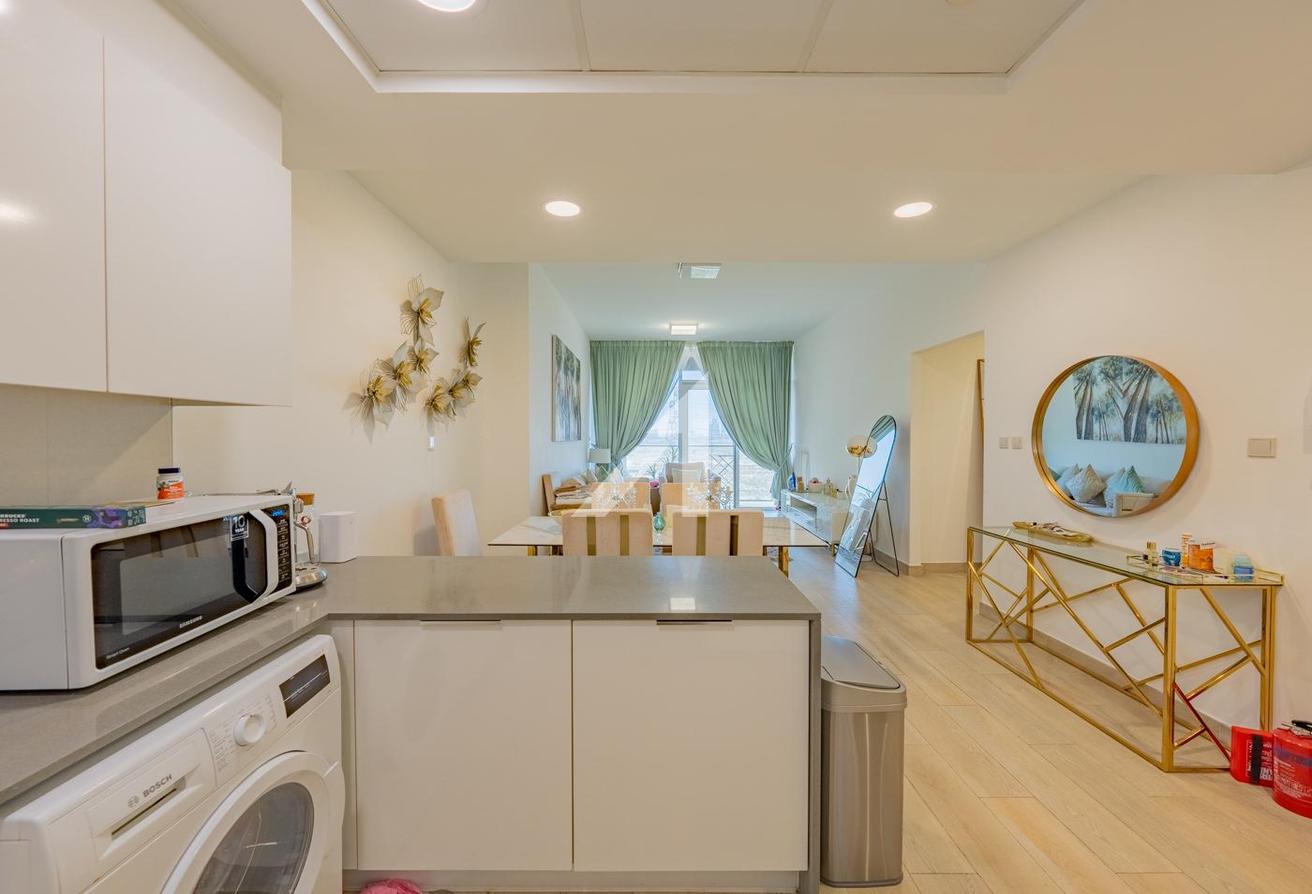 Well-Maintained 2BR | Furnished | Vacant photo 5