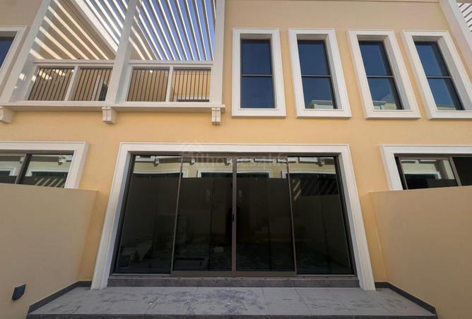 98271492 - Property Image 2