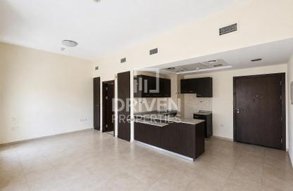 Apartment - Studio - 1 for rent in Al Thamam 07 - Al Thamam - Remraam - Dubai