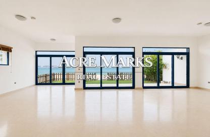 Villa - 5 Bedrooms - 6 Bathrooms for rent in Palma Residences - Palm Jumeirah - Dubai