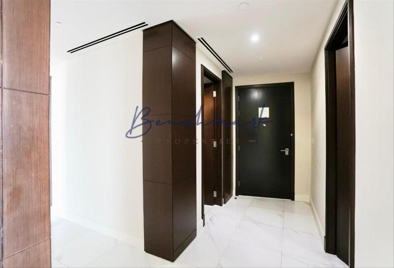 High Floor | Luxury | Burj Khalifa View photo 20