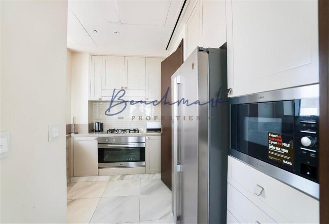 High Floor | Luxury | Burj Khalifa View photo 9