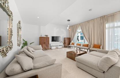 Townhouse - 4 Bedrooms - 6 Bathrooms for rent in Palma Residences - Palm Jumeirah - Dubai