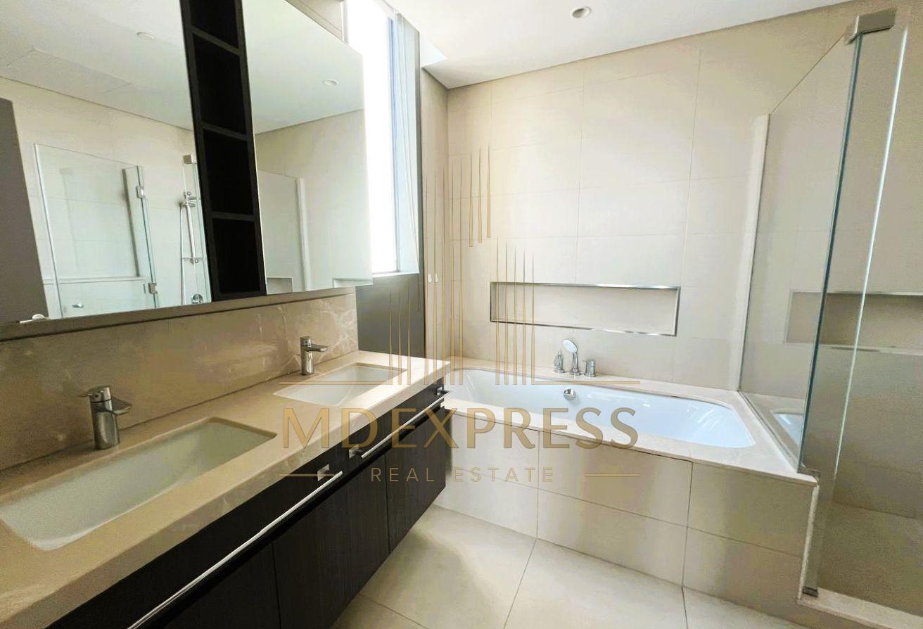 3BHK+Maids| High floor |Burj Khalifa View |Vacant photo 21