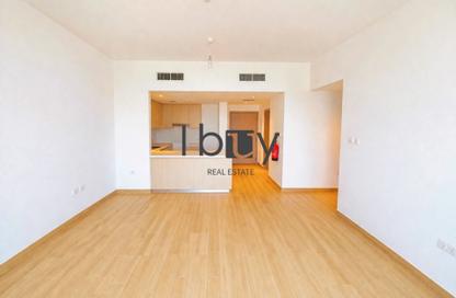 Apartment - 2 Bedrooms - 2 Bathrooms for rent in Waters Edge - Yas Island - Abu Dhabi