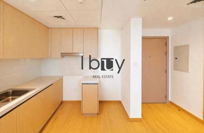 Apartment - 2 Bedrooms - 2 Bathrooms for rent in Waters Edge - Yas Island - Abu Dhabi