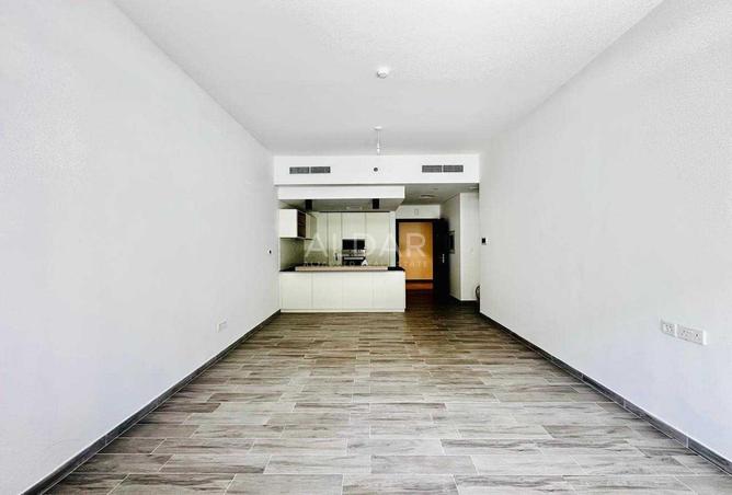 73853683 - Property Image 2