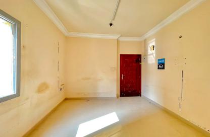 Apartment - Studio - 1 Bathroom for rent in Fire Station Road - Muwaileh - Sharjah
