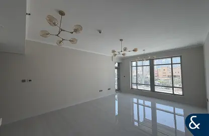 شقة - غرفة نوم - 1 حمام للايجار في بوديوم برج فيوز - برج فيوز - وسط مدينة دبي - دبي